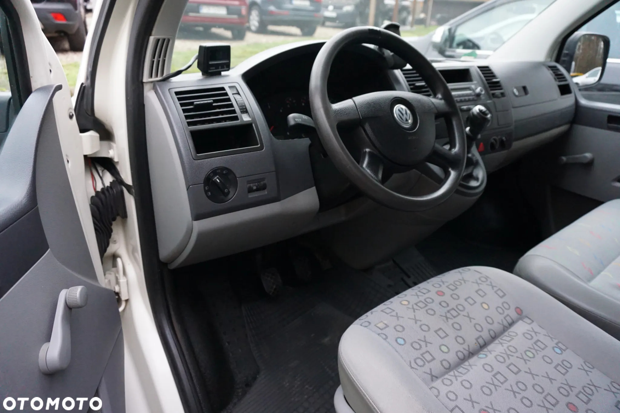 Volkswagen Transporter Caravelle Kurz DPF Comfortline - 7