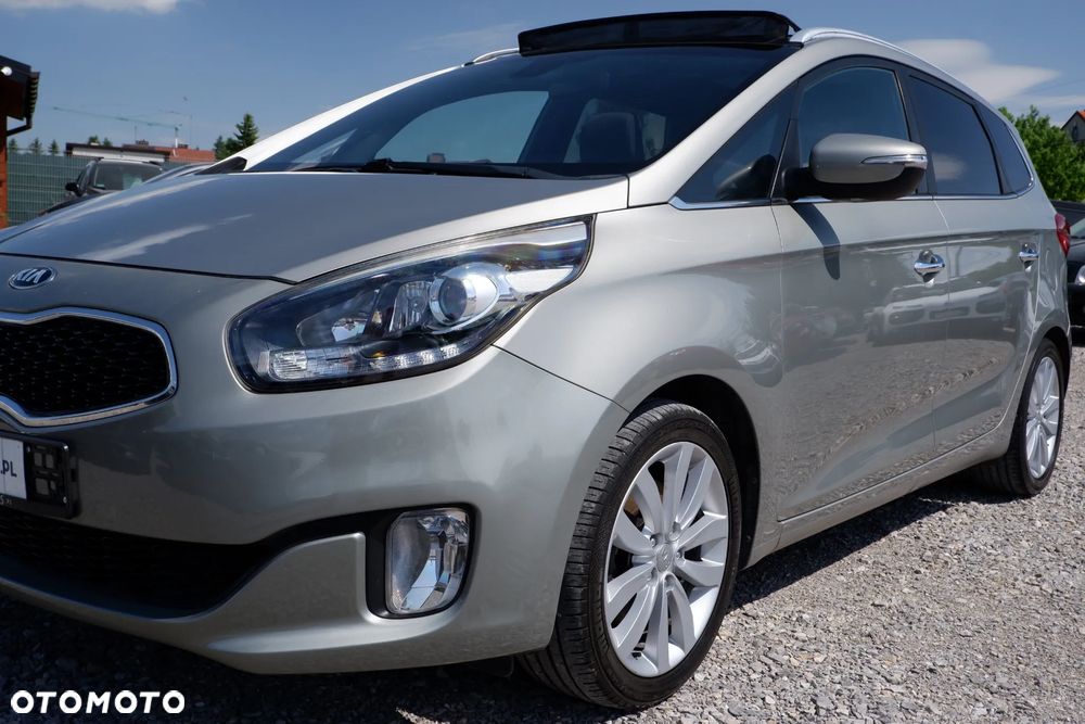 Kia Carens 1.7 CRDi XL - 36