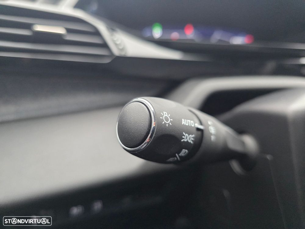 Peugeot 308 SW 1.6 Hybrid Allure Pack e-EAT8 - 16