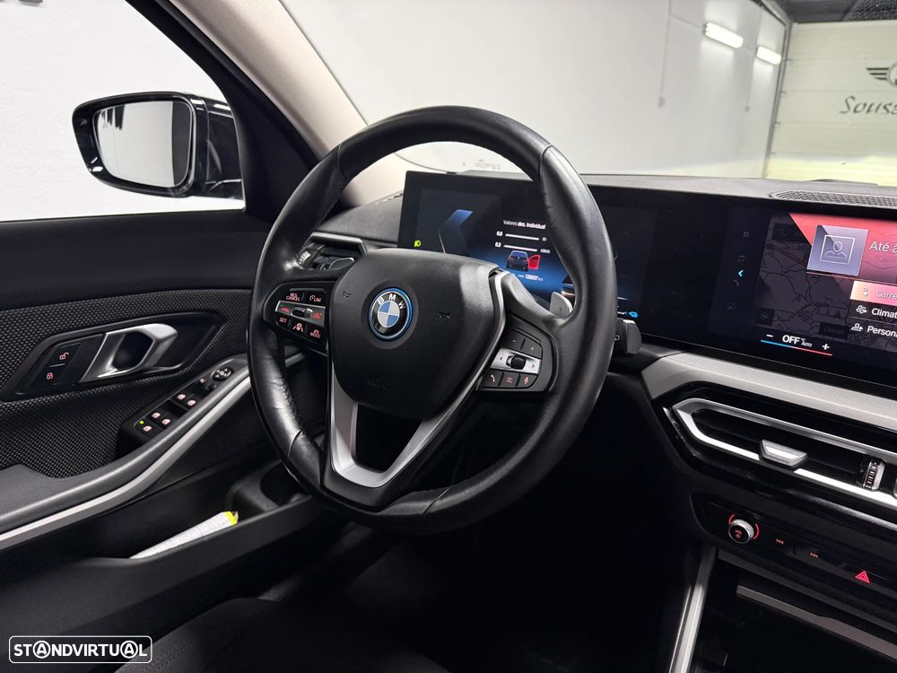 BMW 320 e Aut. Advantage - 13