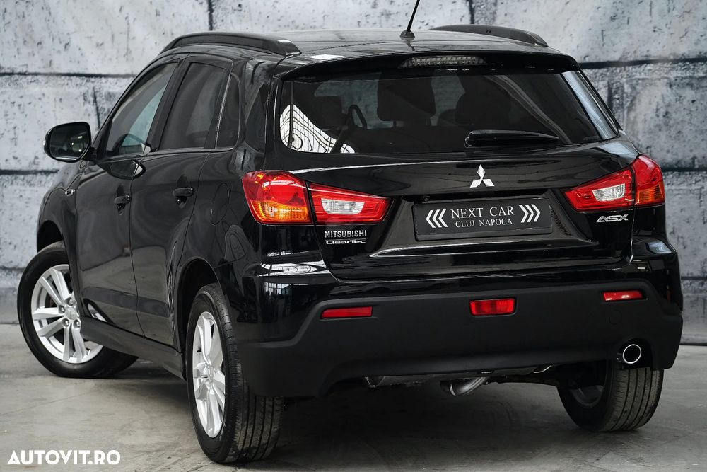 Mitsubishi ASX 1.8 DI-D 2WD Intense - 3