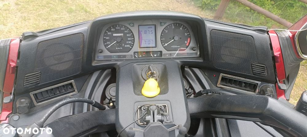 Honda GL - 5