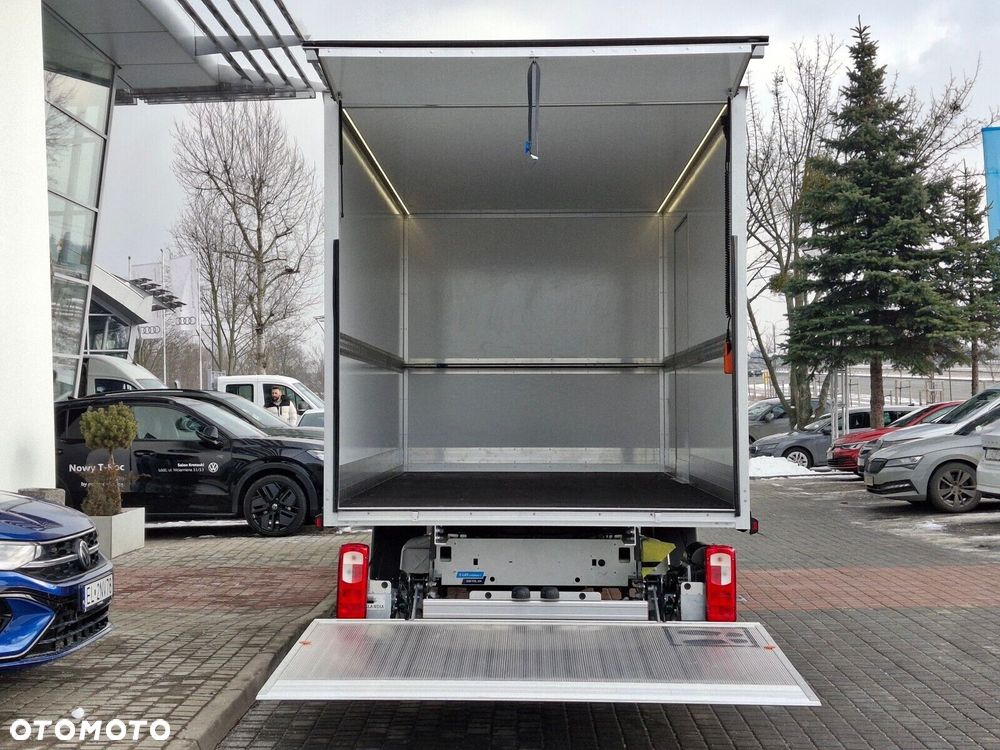 Volkswagen Crafter - 10