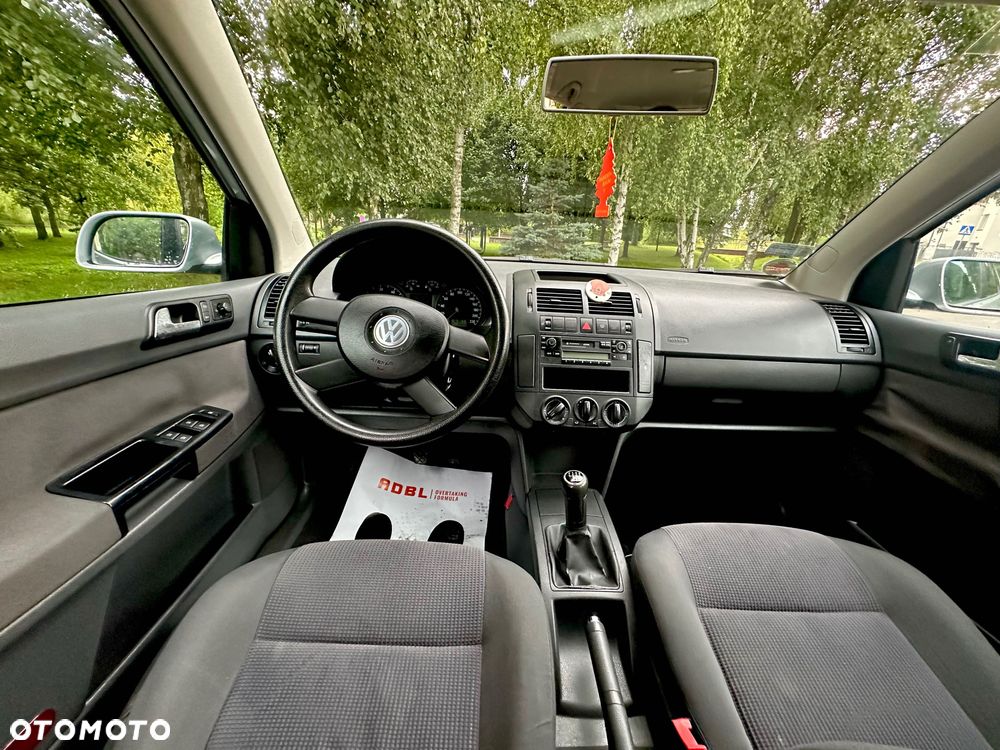 Volkswagen Polo - 7
