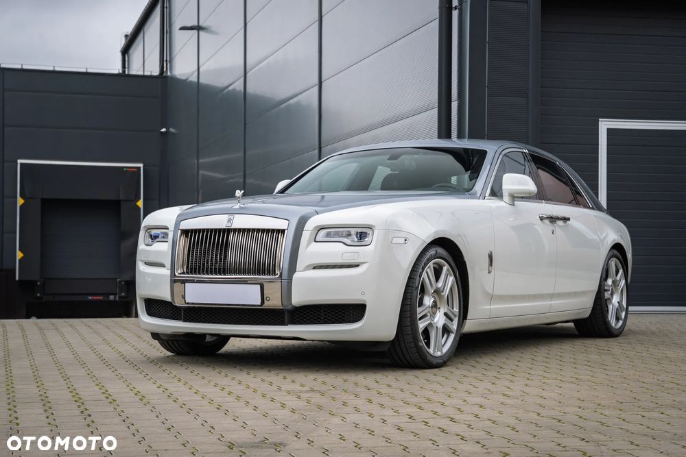 Rolls-Royce Ghost - 4