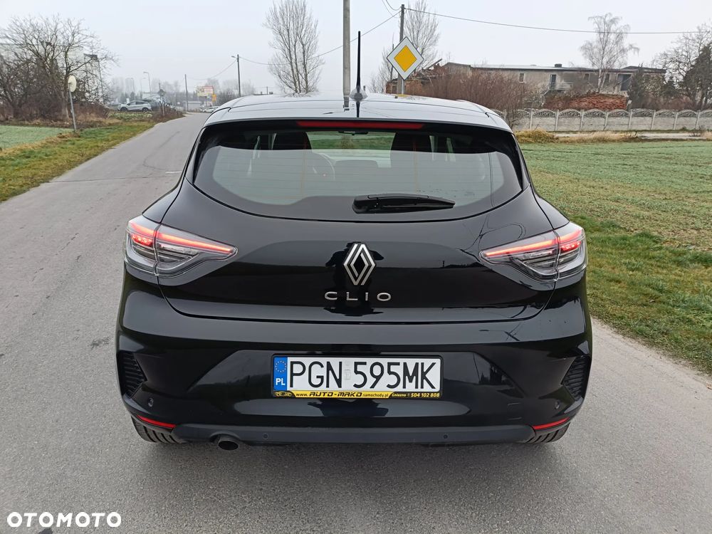 Renault Clio - 19
