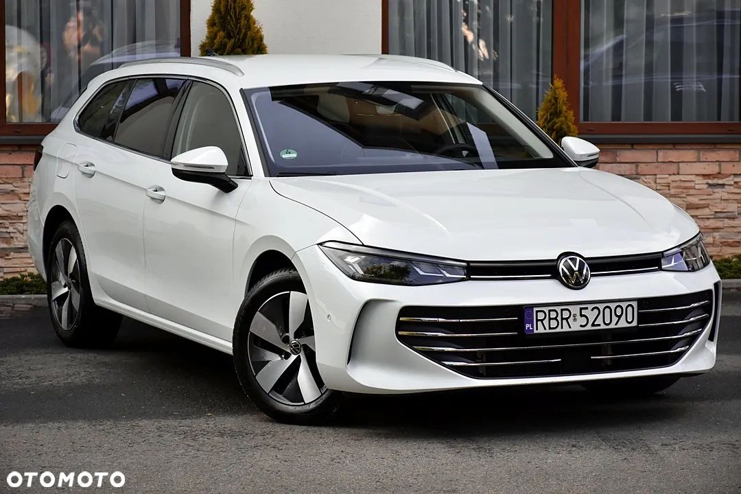 Volkswagen Passat 1.5 TSI eHybrid PHEV Elegance DSG - 1