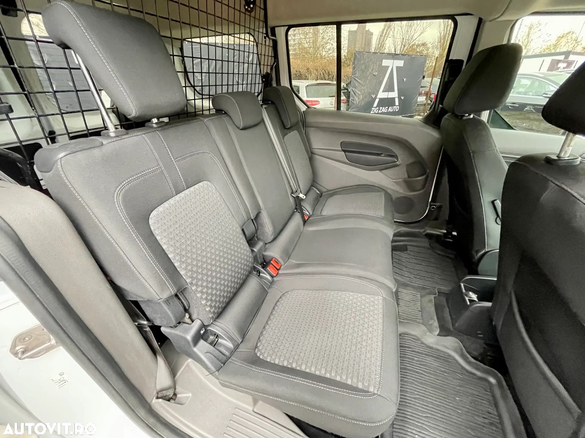 Ford Transit Connect 1.5 EcoBlue 100CP 6MT Kombi L2 Trend - 17