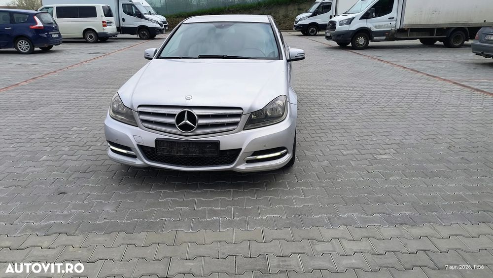Mercedes-Benz C 180 CDI DPF (BlueEFFICIENCY) 7G-TRONIC - 1