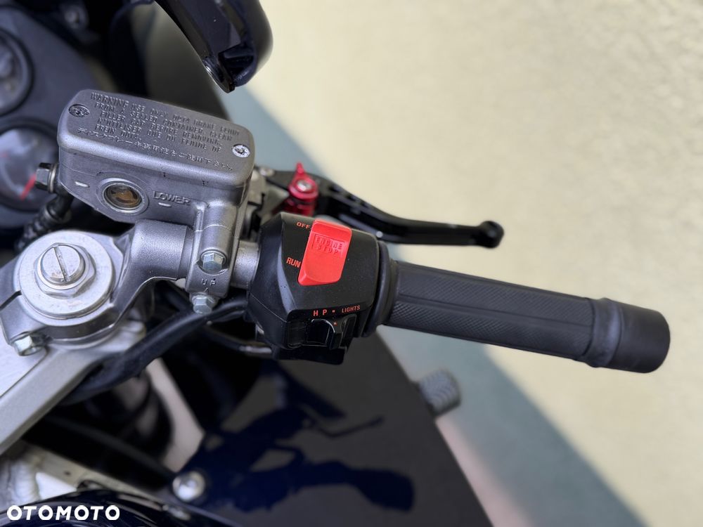 Honda VFR - 37