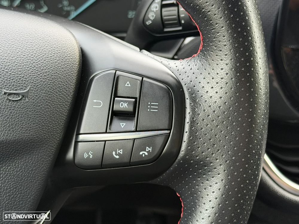 Ford Fiesta 1.0 EcoBoost S&S ST-LINE - 16