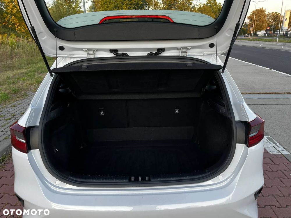 Kia Ceed 1.4 S - 10