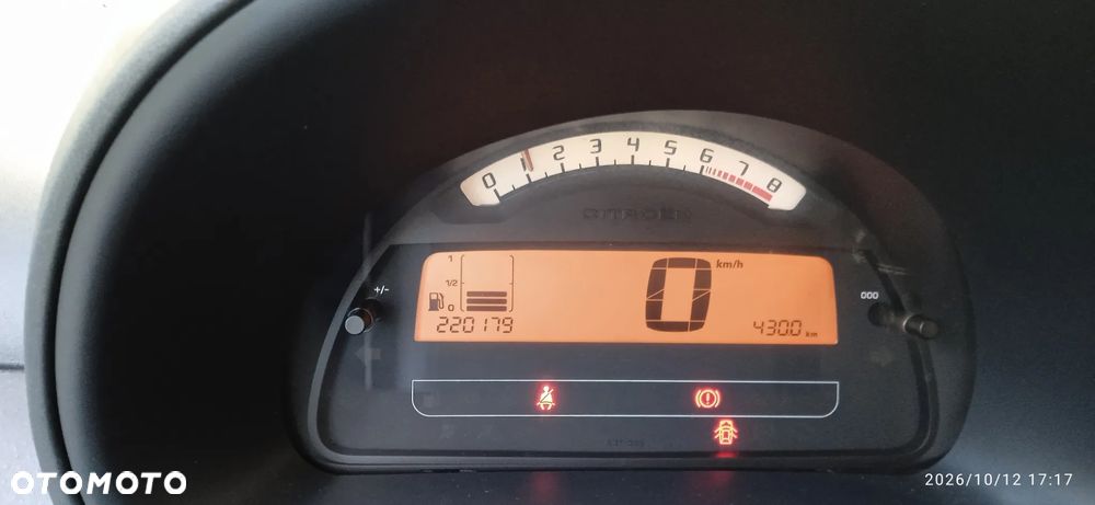 Citroen C3 2008 photo 2