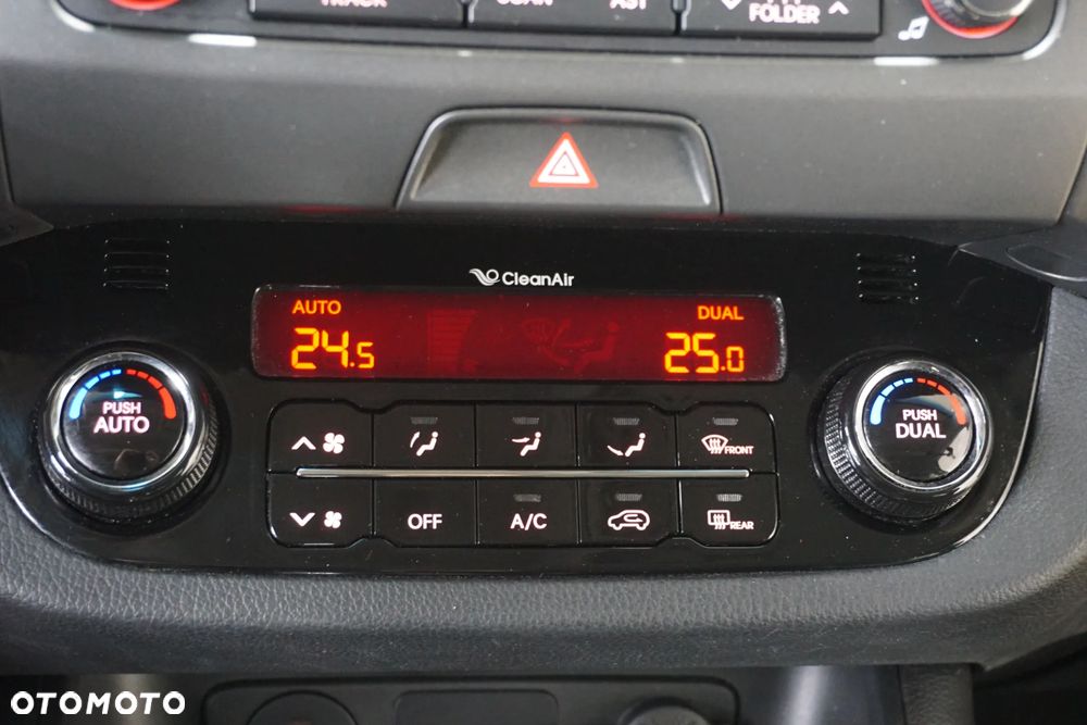 Kia Sportage 2,0 CRDI AWD Spirit - 33