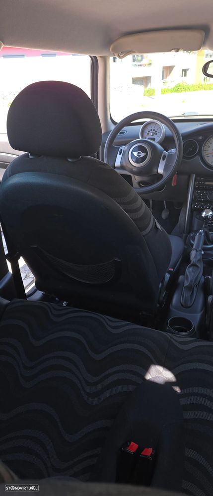 MINI 3 Portas One D - 6