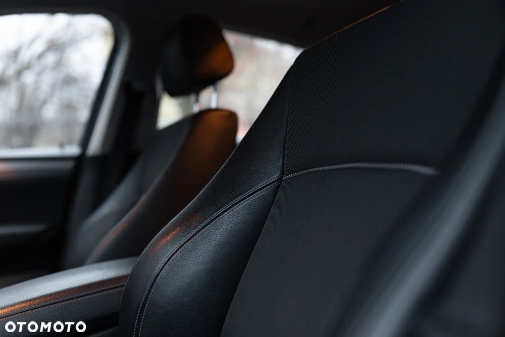 BMW X4 xDrive20d - 16