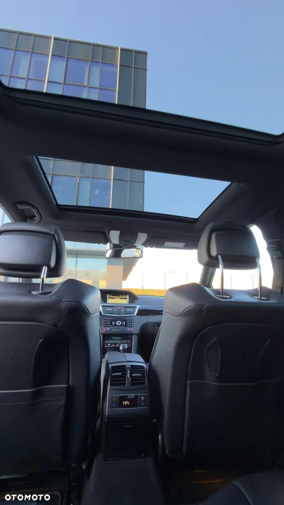 Mercedes-Benz Klasa E 63 AMG - 19