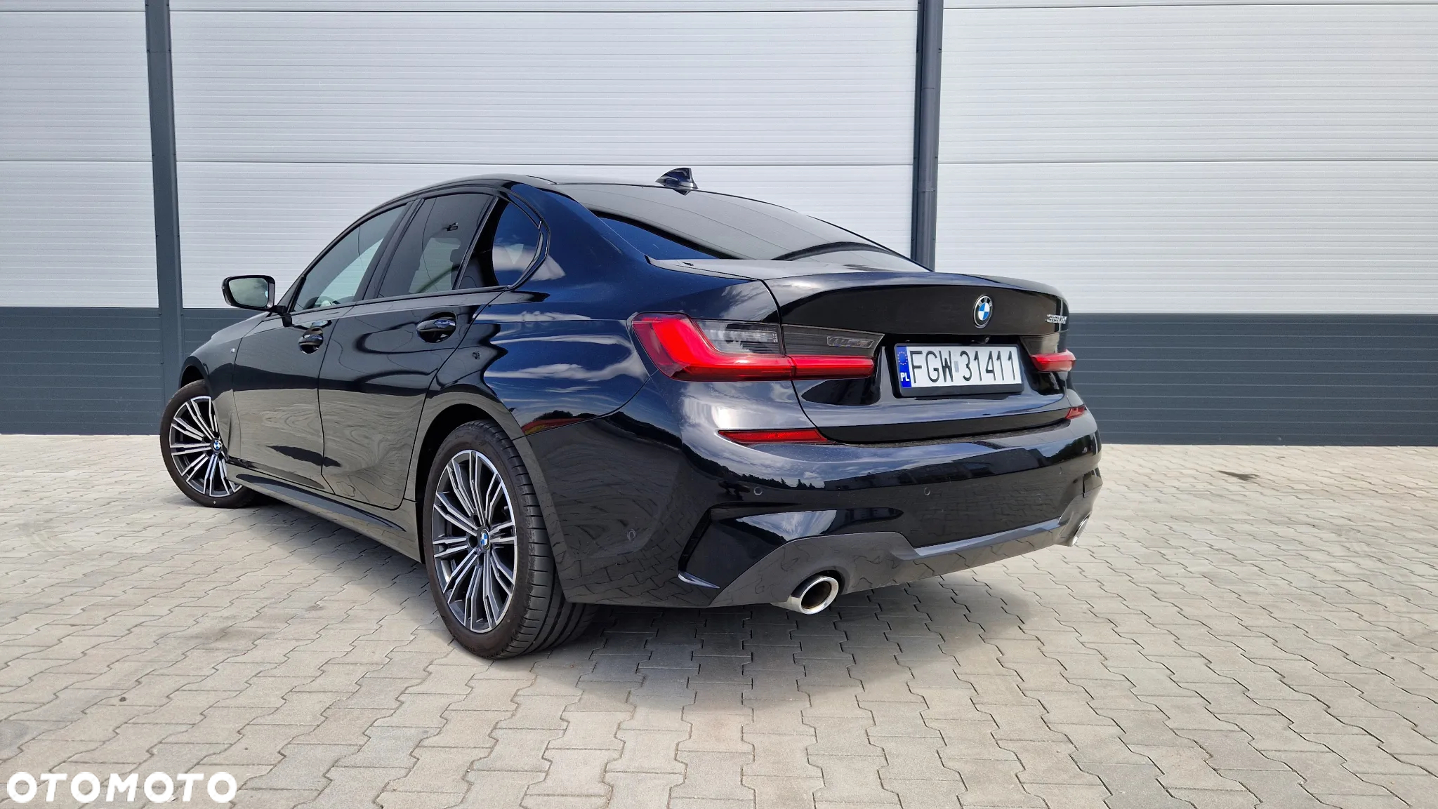 BMW Seria 3 320d M Sport - 6