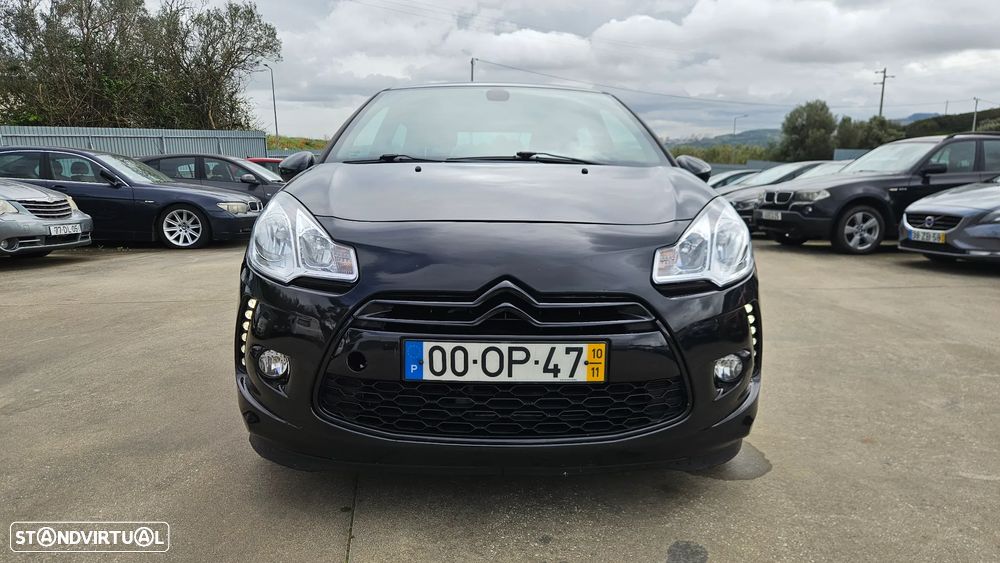 Citroën DS3 1.6 HDi Airdream So Chic - 2
