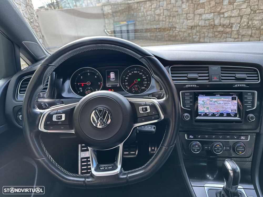 VW Golf 2.0 TDi GTD DSG - 10