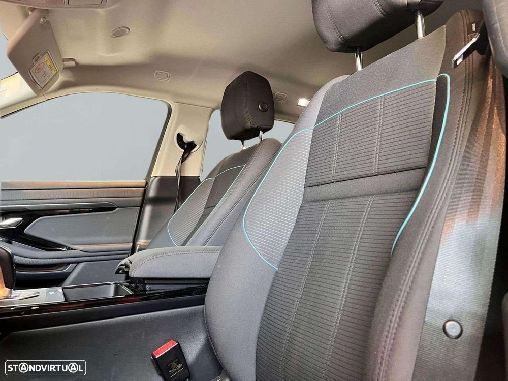 Land Rover Range Rover Evoque - 46
