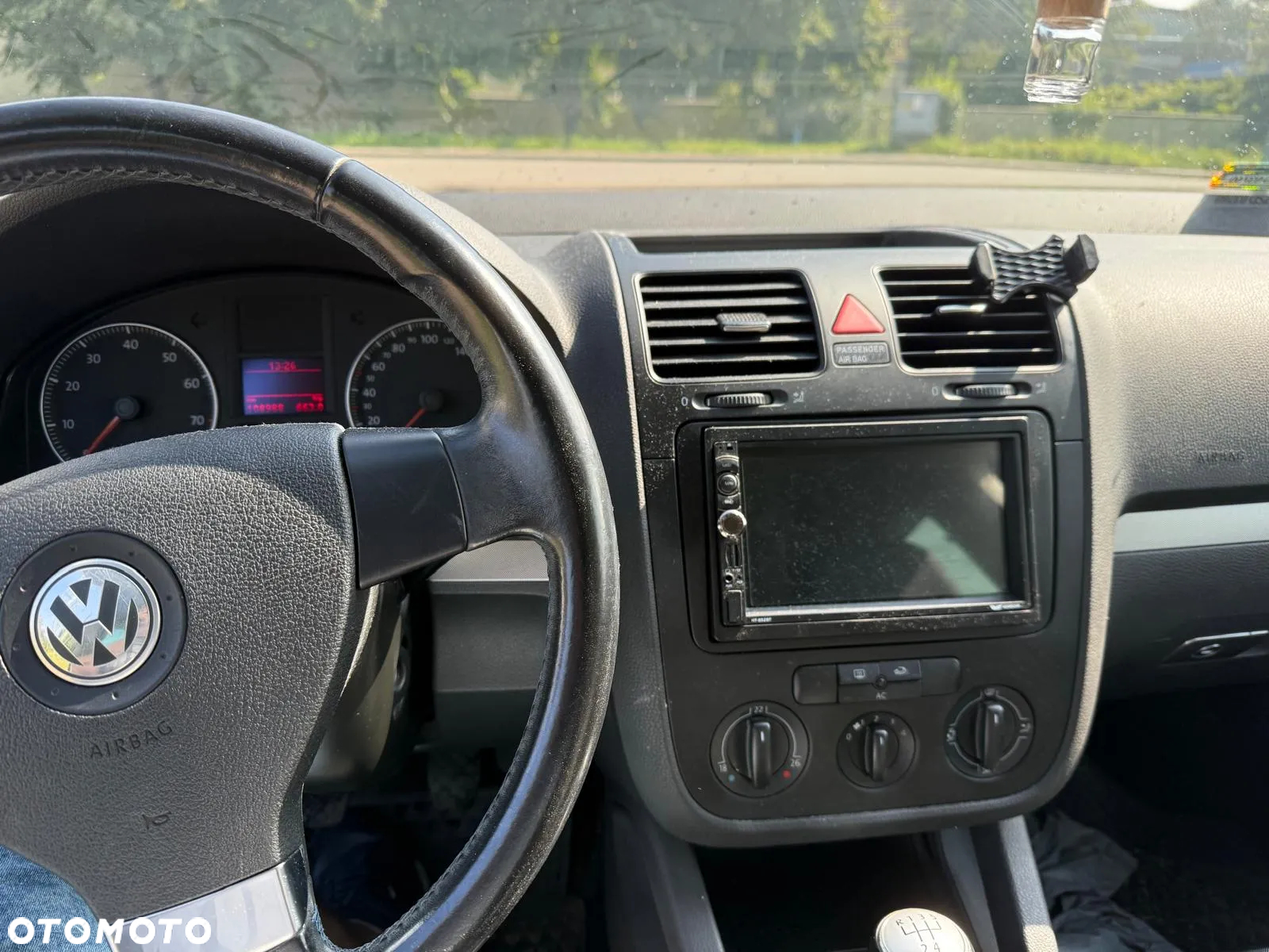 Volkswagen Golf - 8