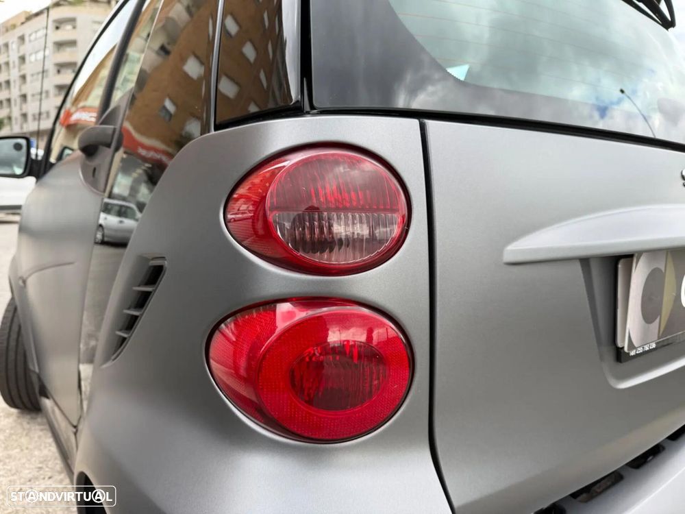 Smart ForTwo Coupé 1.0 mhd Pure 61 Softouch - 35