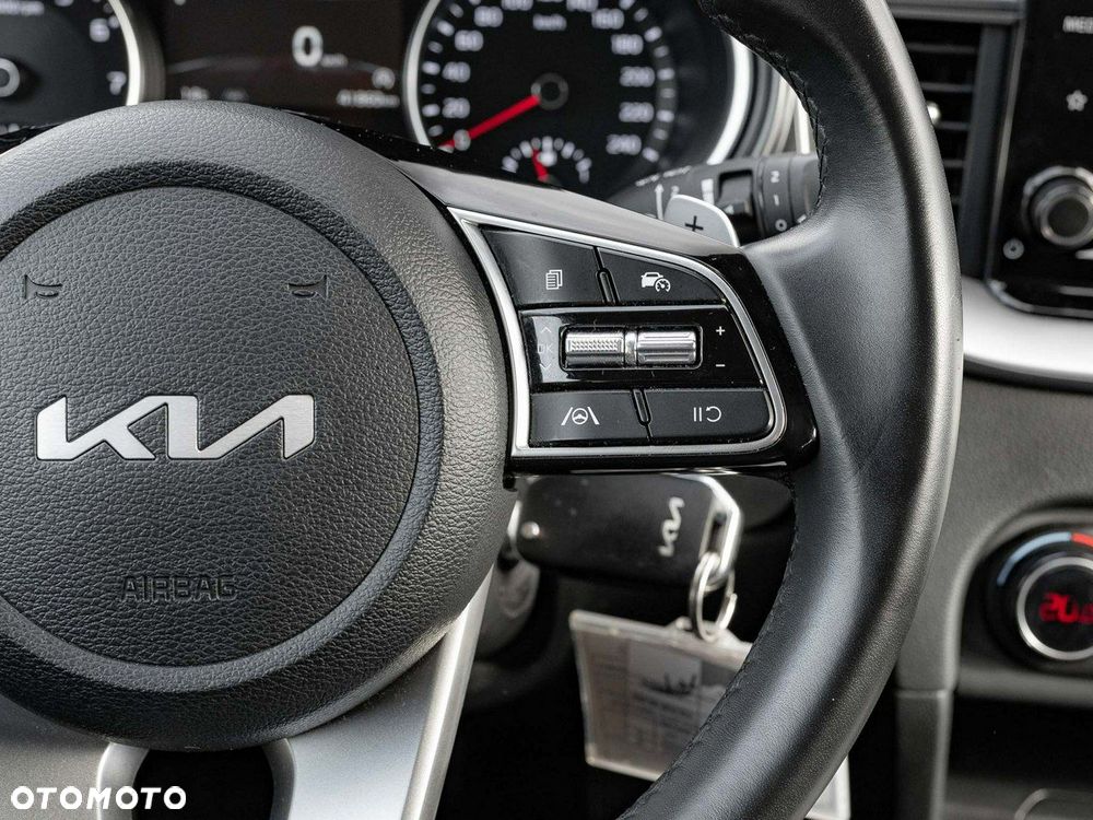 Kia Ceed 1.5 T-GDI M DCT - 13