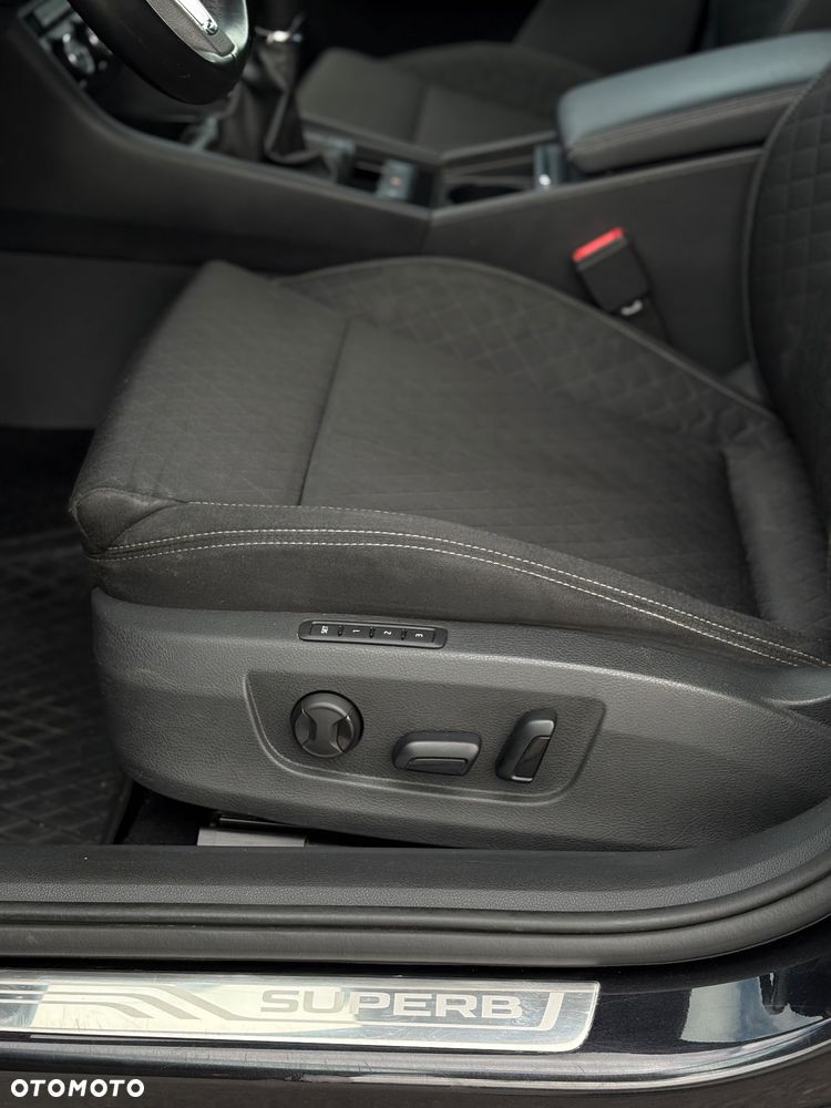 Skoda Superb 1.6 TDI GreenLine - 7