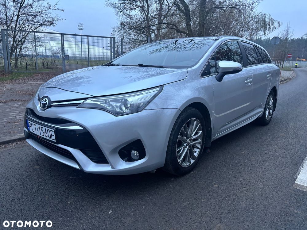 Toyota Avensis Touring Sports 1.8 Multidrive S Comfort - 19
