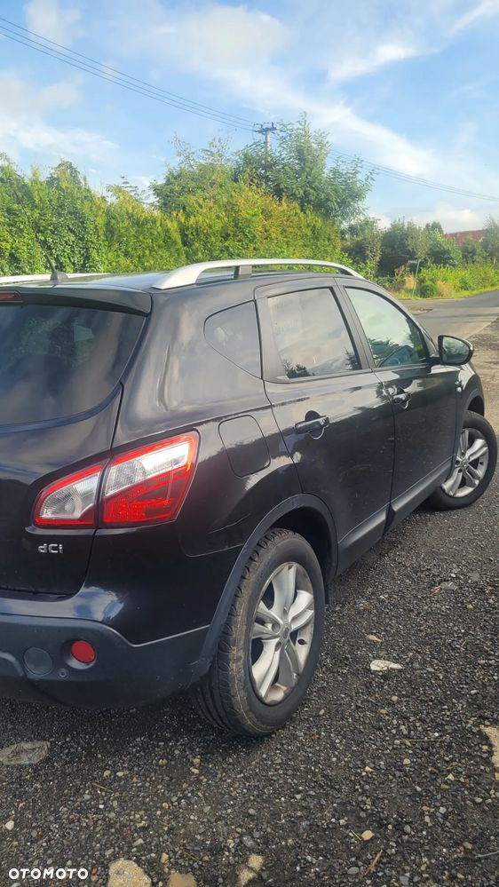 Nissan Qashqai 2.0 dCi DPF 4x4 tekna - 14