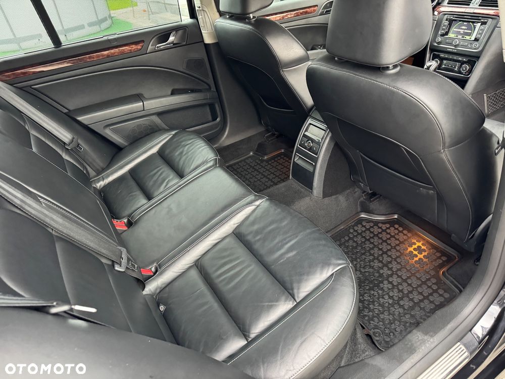 Skoda Superb 1.6 TDI GreenLine - 8