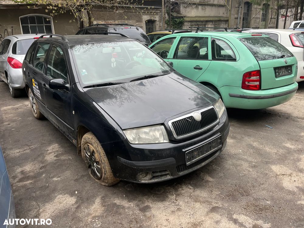 Dezmembrez Skoda Fabia 1 negru break 1,4 TDI facelift 2006 - 1