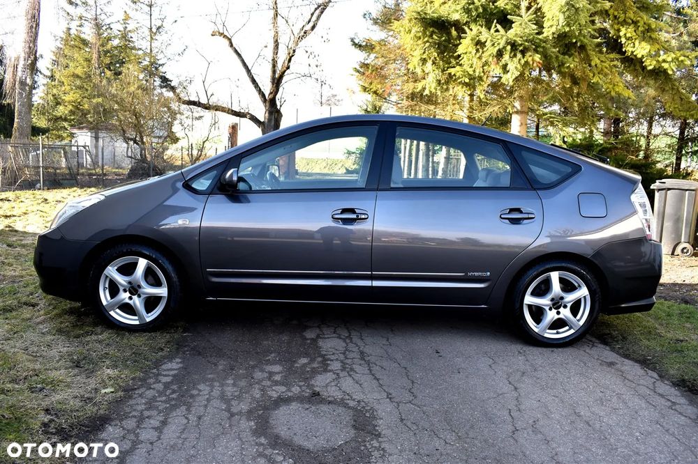 Toyota Prius 1.5 VVT-i Sol (nav) - 8