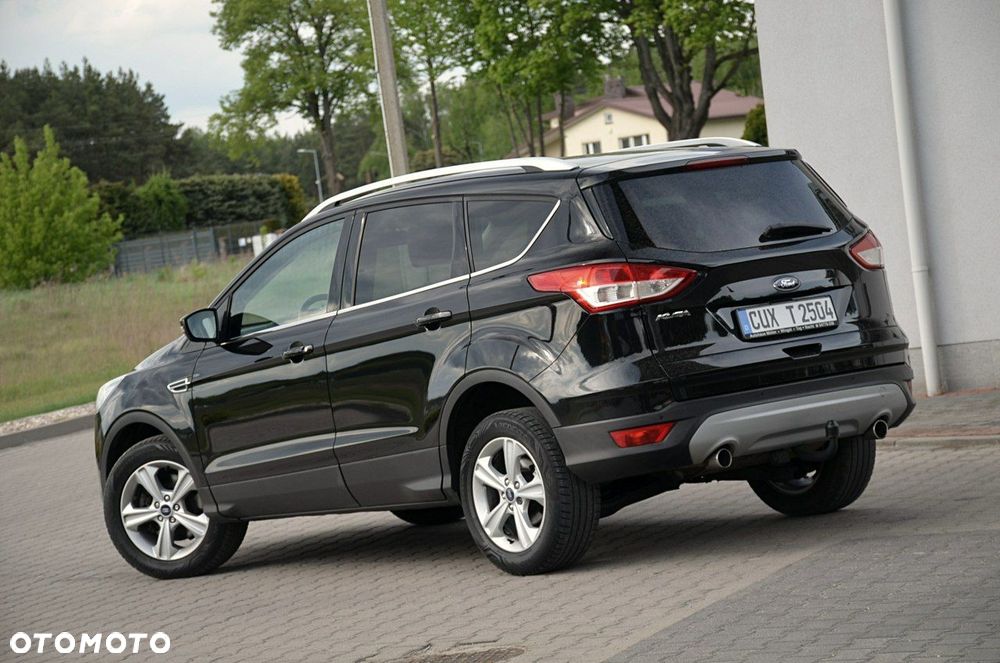 Ford Kuga - 10