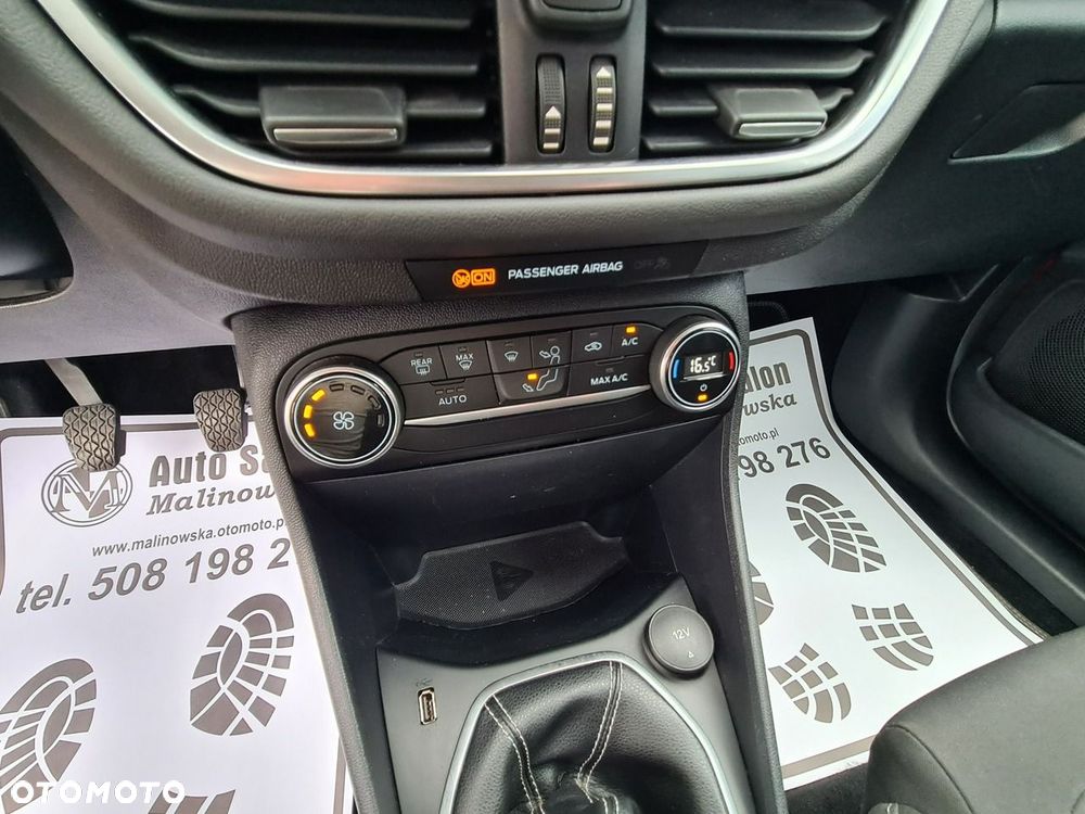 Ford Fiesta - 17