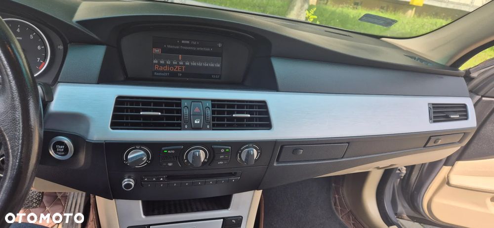 BMW Seria 5 530xi - 10