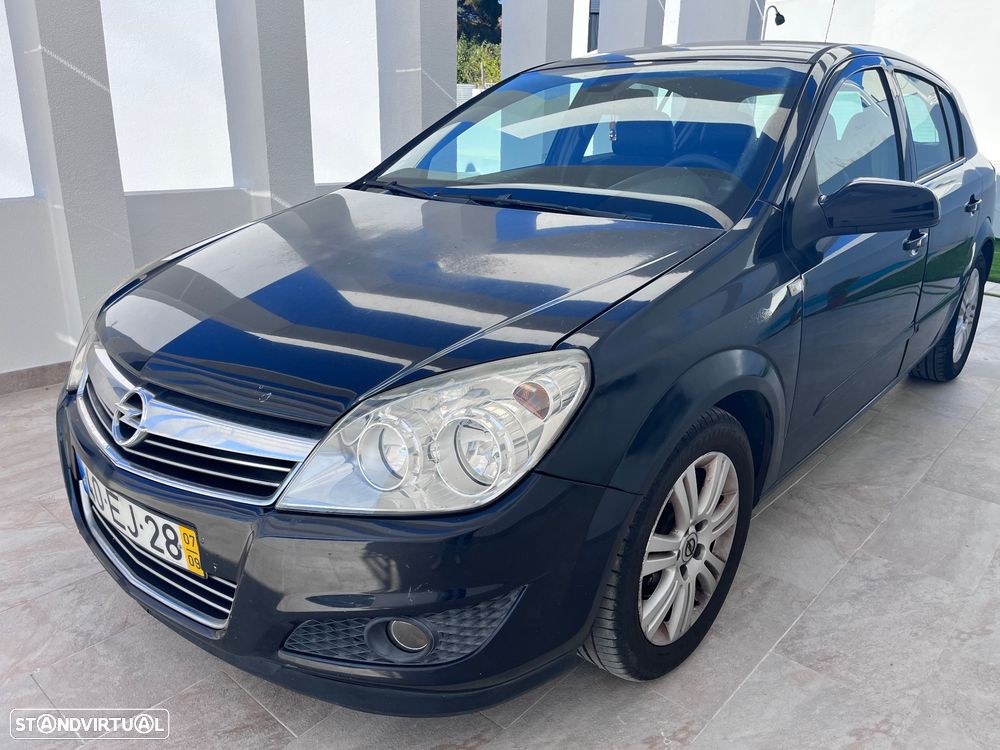 Opel Astra 1.3 CDTI Cosmo - 1