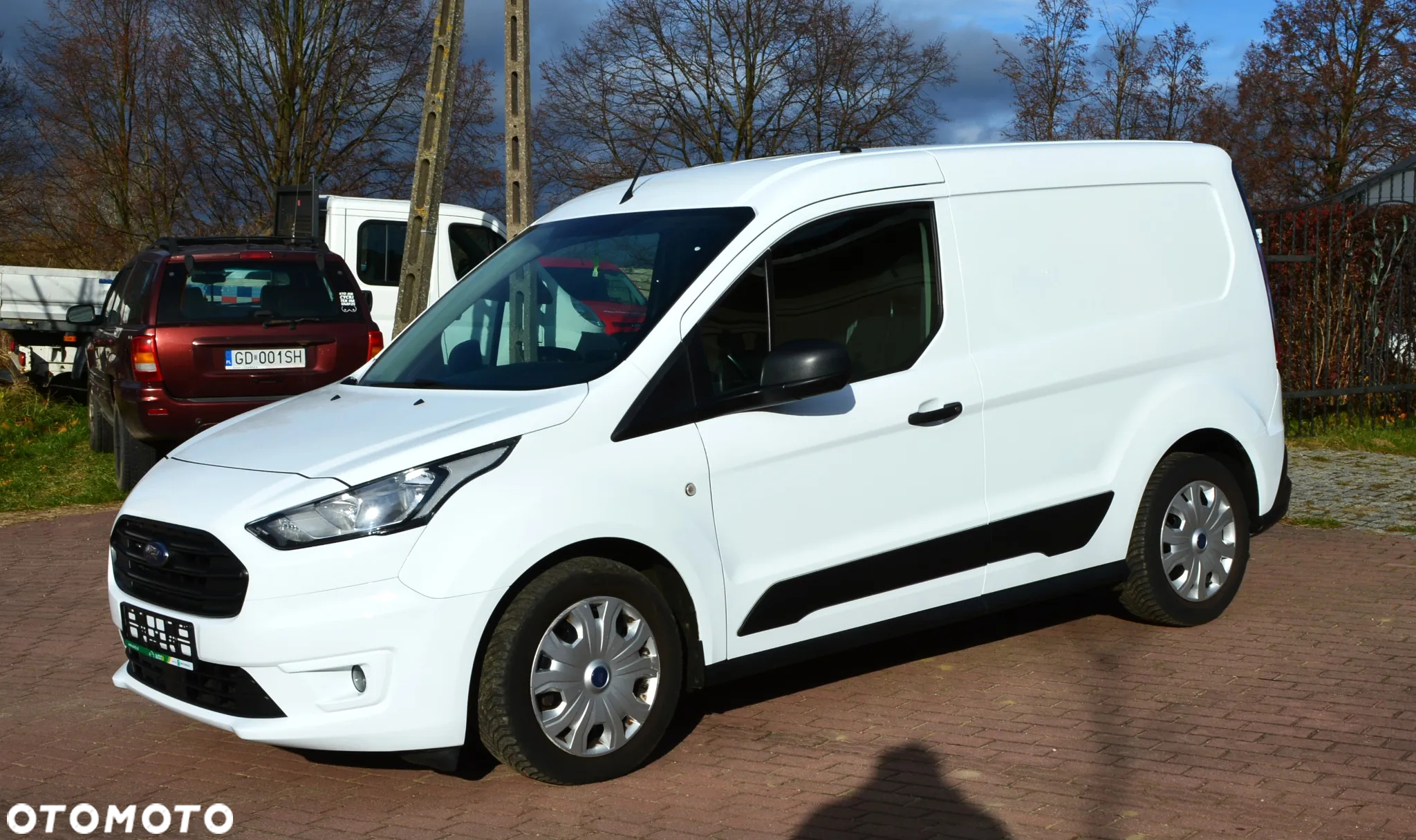 Ford connect - 17