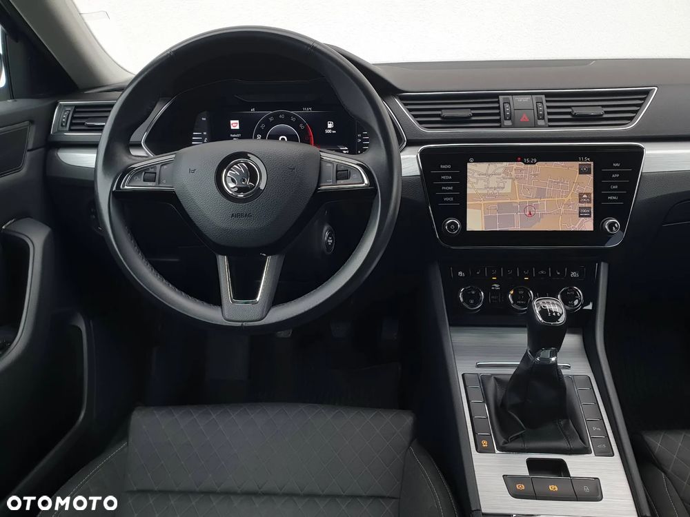 Skoda Superb 1.5 TSI Ambition - 6