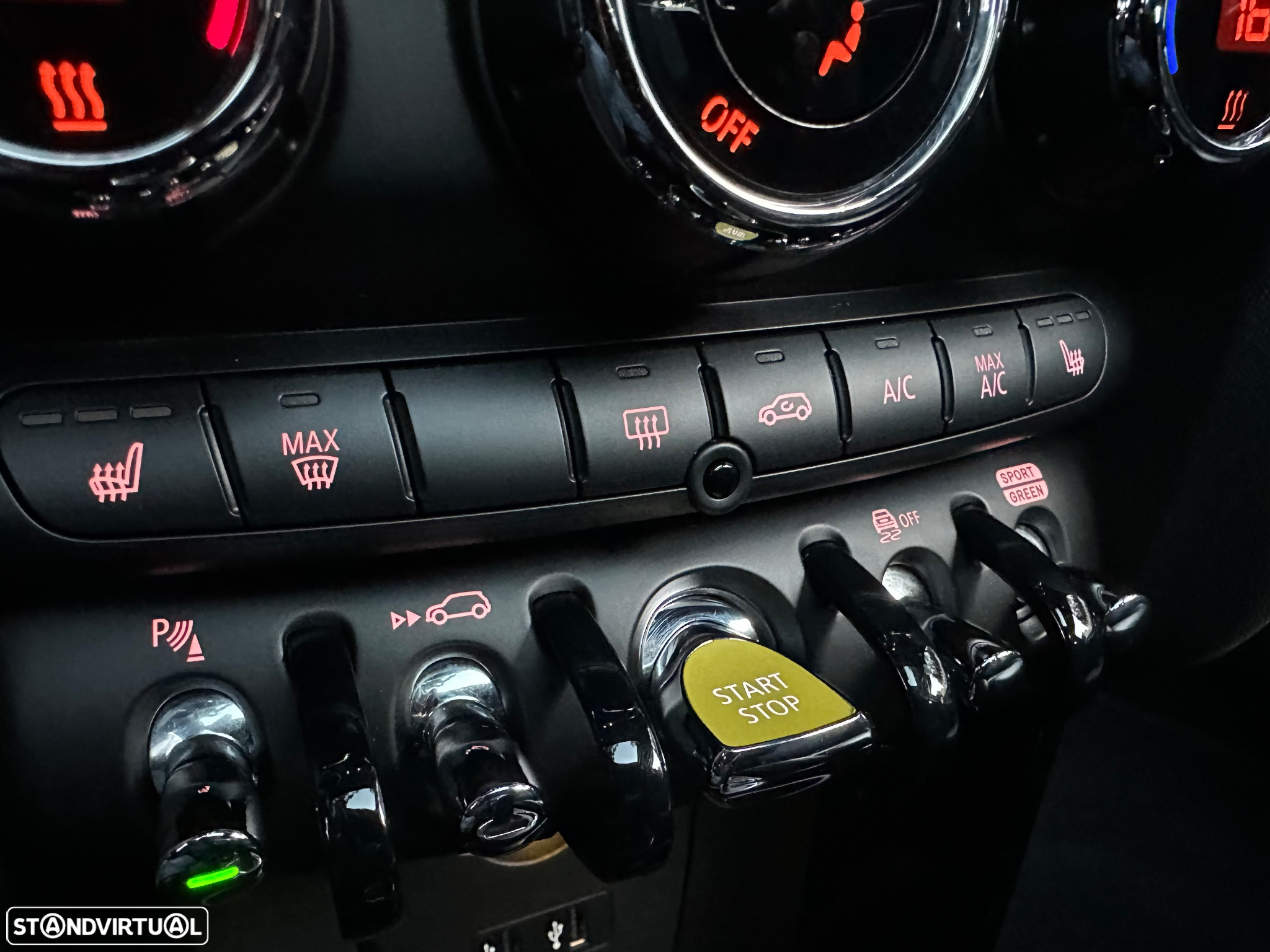 MINI 3 Portas Cooper SE - 54