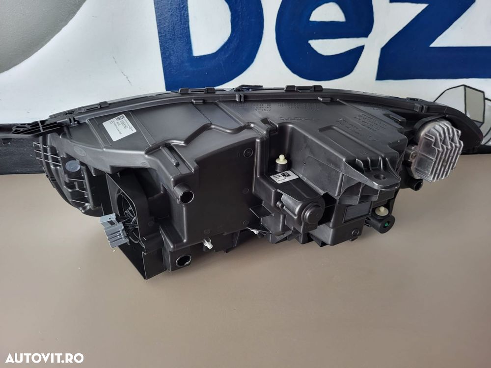 Far LED dreapta NOU VOLVO XC90 31655160 - 2
