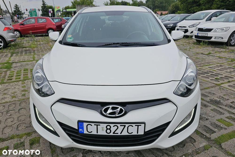 Hyundai i30 1.4 Intro Edition - 2