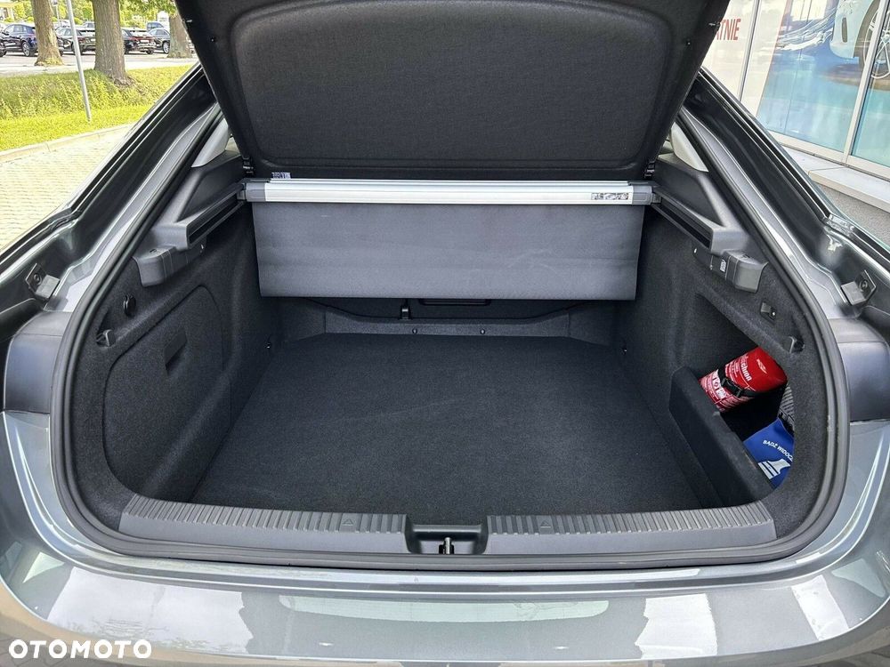 Skoda Superb 2.0 TDI SCR Selection DSG - 39