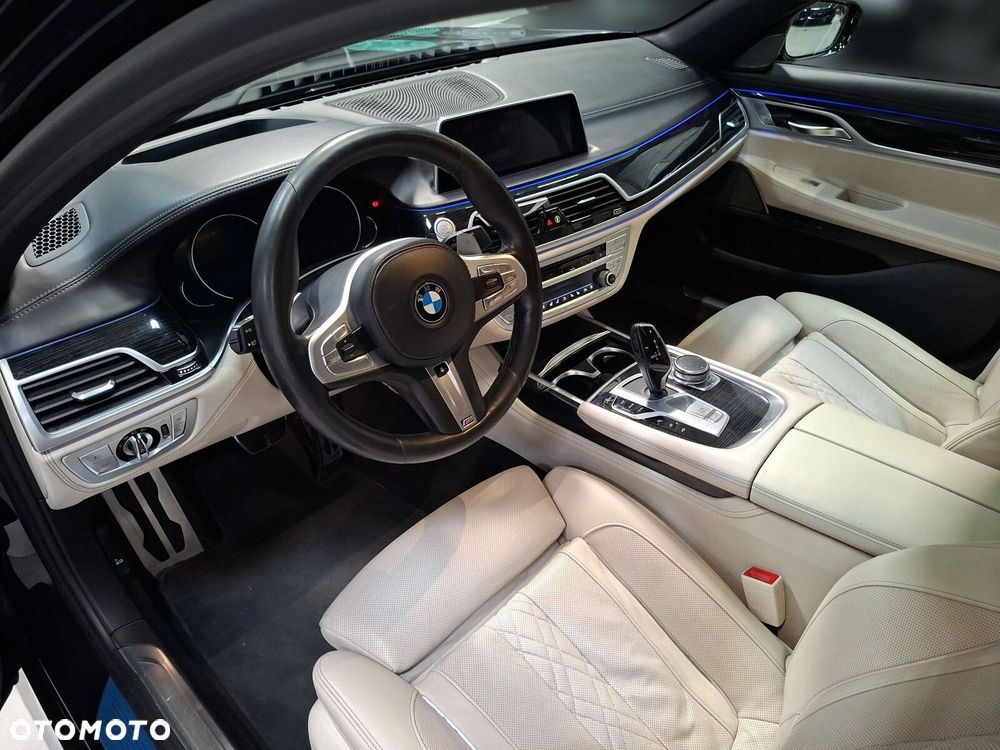BMW Seria 7 - 11