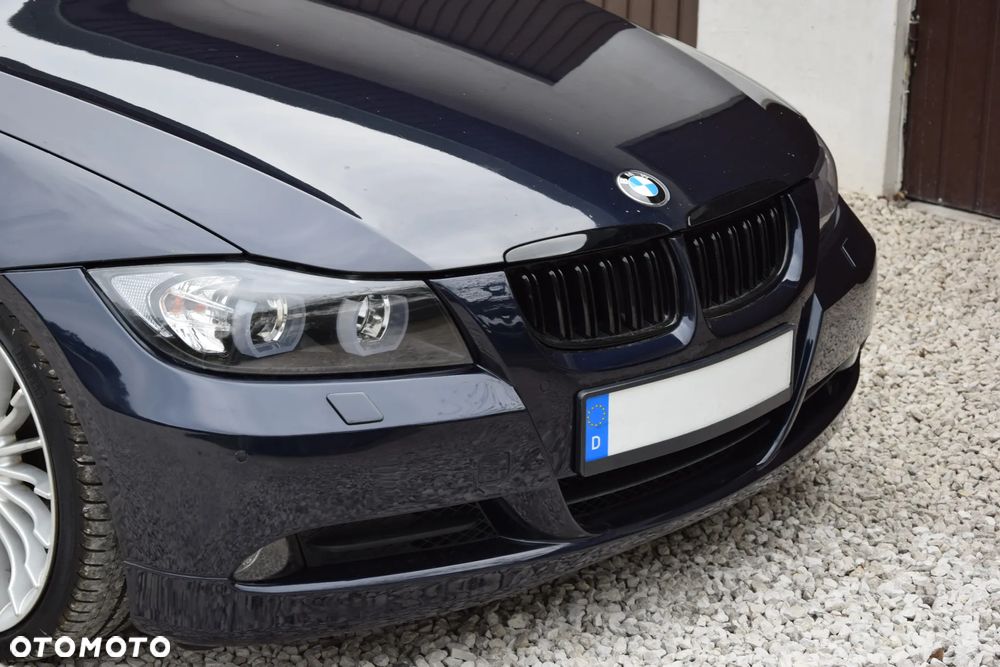 BMW Seria 3 325i - 15