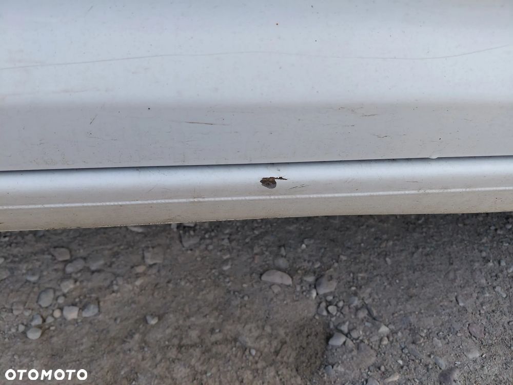 Volkswagen Caddy 2.0 TDI Comfortline - 16