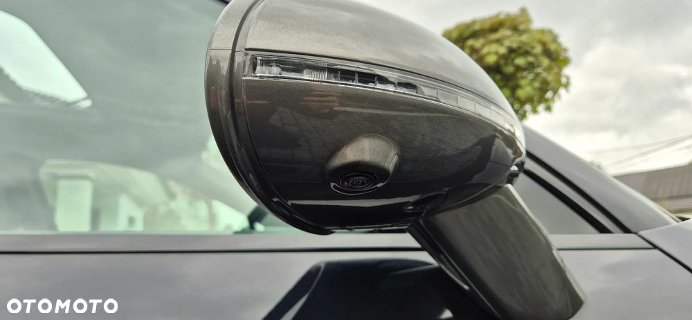 Porsche Macan T - 17