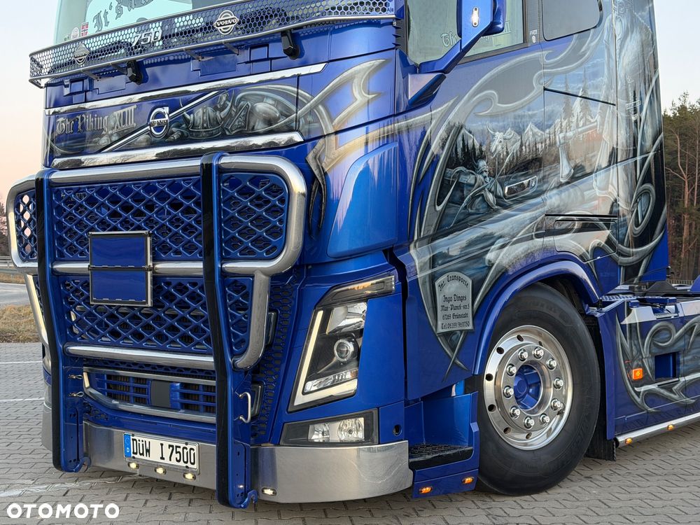 Volvo FH16 750 Show Truck tuning perfekcyjny stan pełna opcja XL - 8