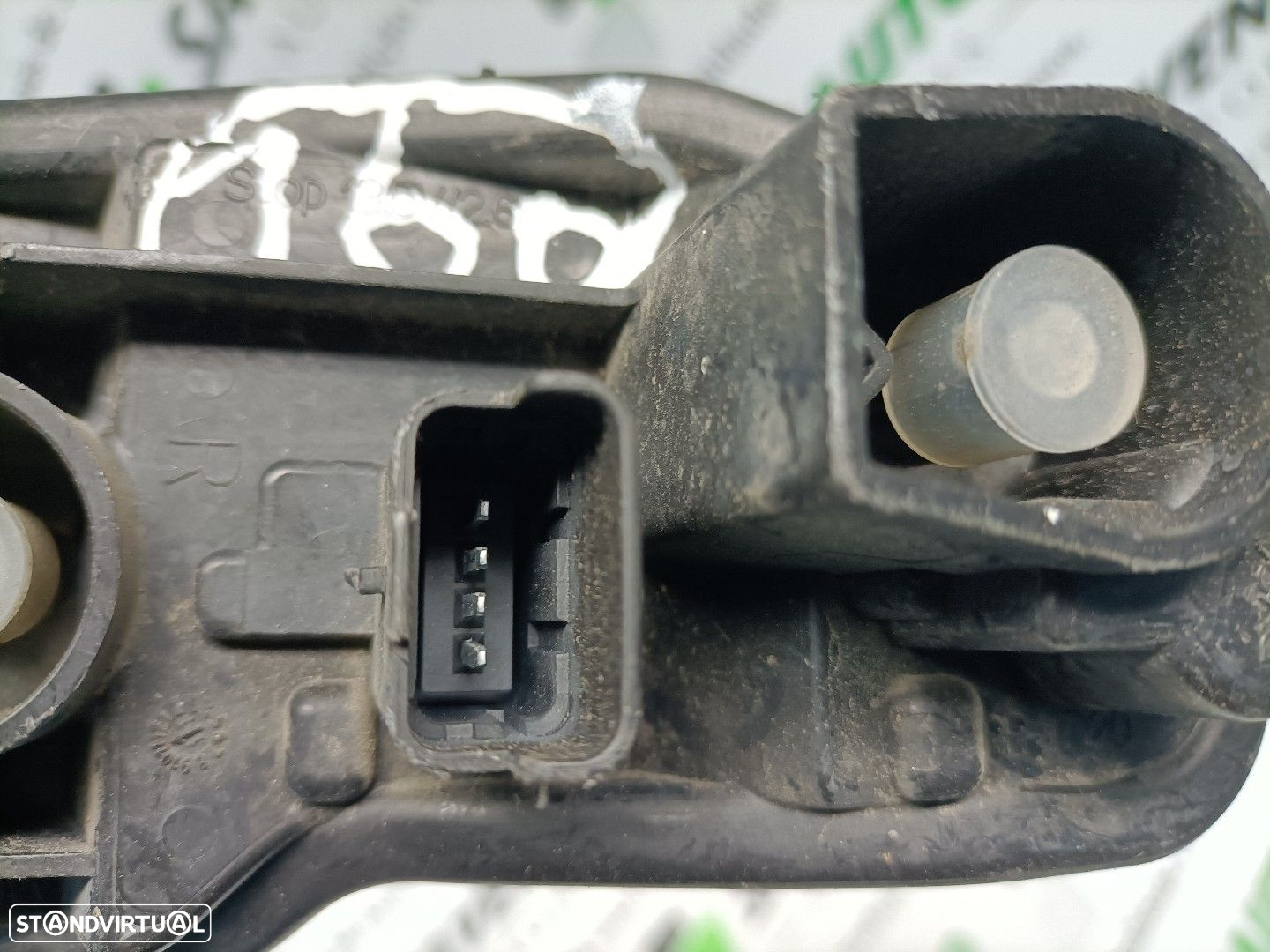 Suporte Lâmpadas Farolim Nissan Qashqai / Qashqai +2 I (J10, Nj10, Jj1 - 4